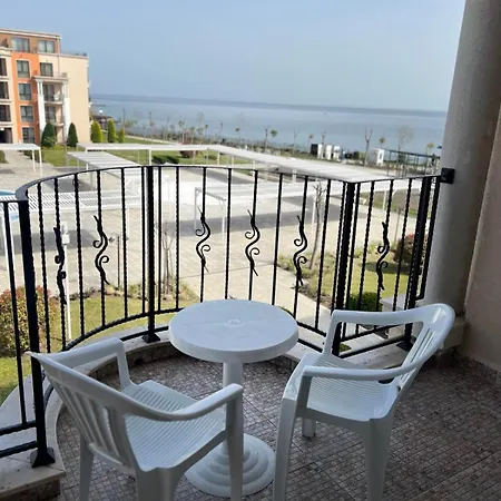 Seaside Serenity - Premier Διαμέρισμα Sveti Vlas